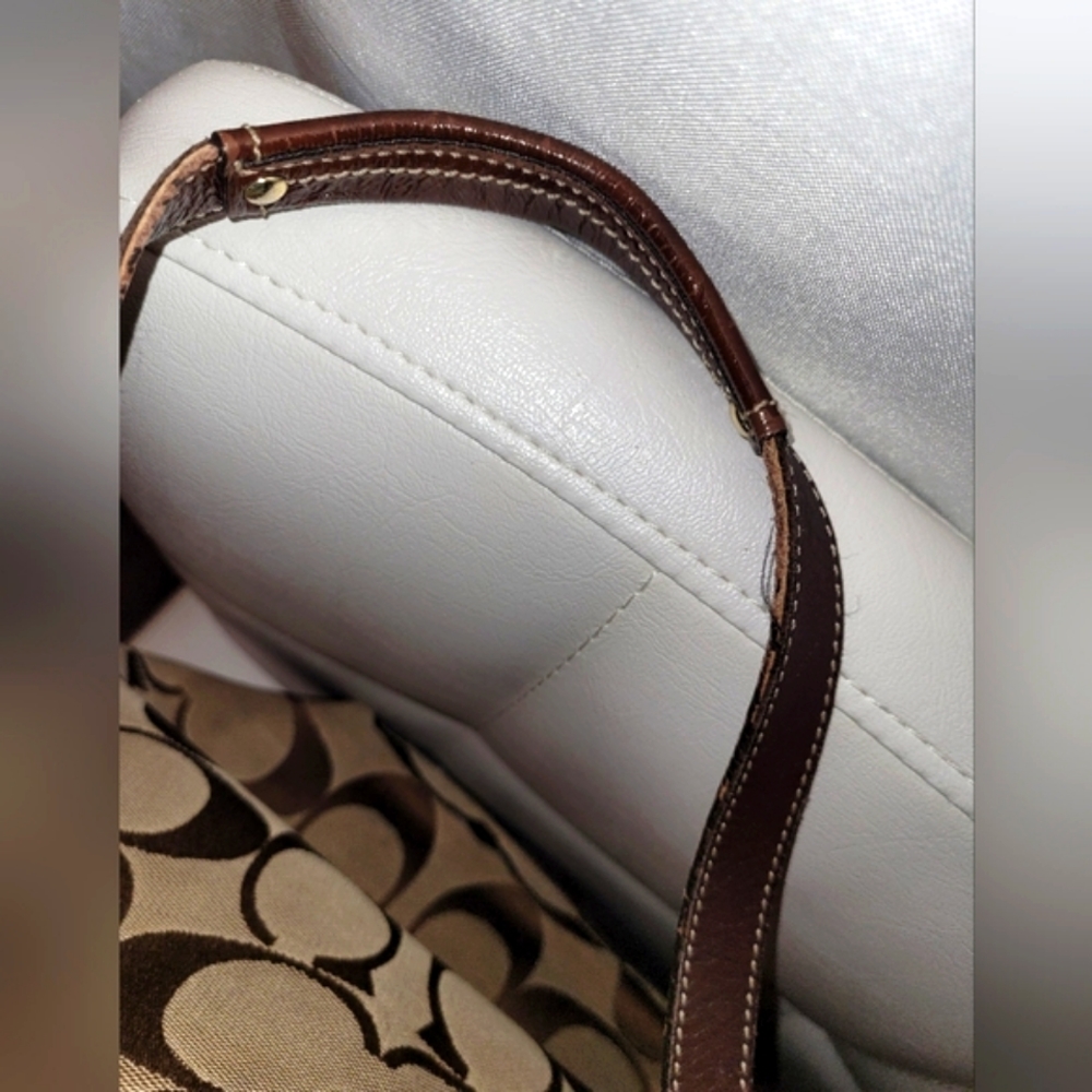 Coach purse - Picture 7 of 12